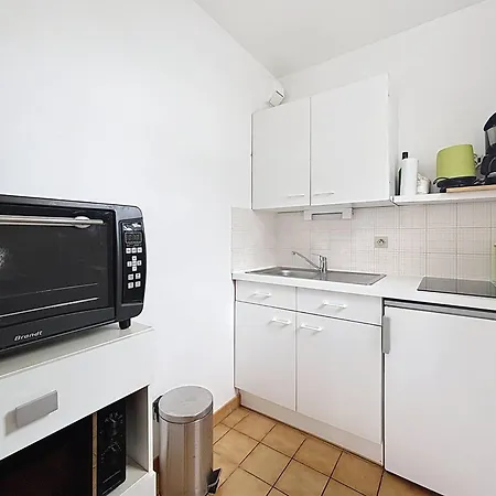 T1 Avec Balcon Pres Et Centre - Fr-1-465-126 Apartmán