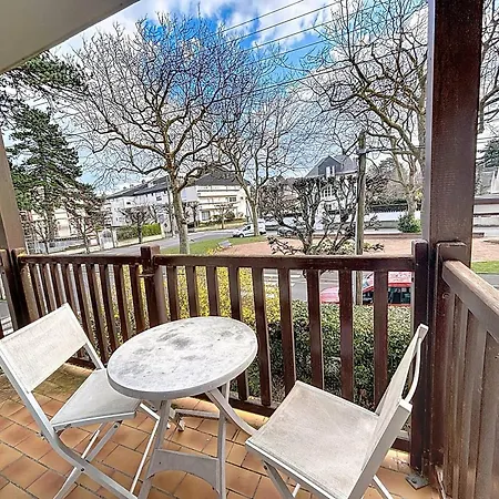 Apartmán T1 Avec Balcon Pres Et Centre - Fr-1-465-126 Cabourg