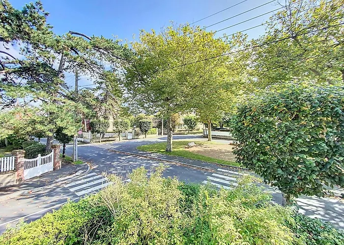 Apartament T1 Avec Balcon Pres Et Centre - Fr-1-465-126 Cabourg